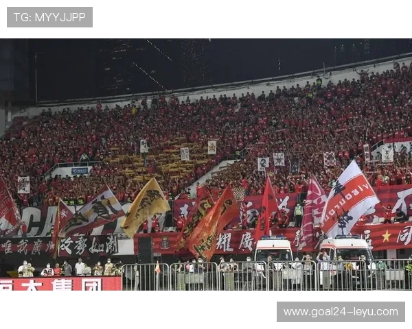 广州队足球俱乐部动态:球队备战新赛季目标再提升 广州队足球俱乐部动态:球队备战新赛季目标再提升